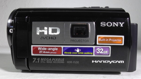Filmadora sony hdr-pj30 Câmera de vídeo semi profissional usada compacta e com ótima performance. - Imagem 3