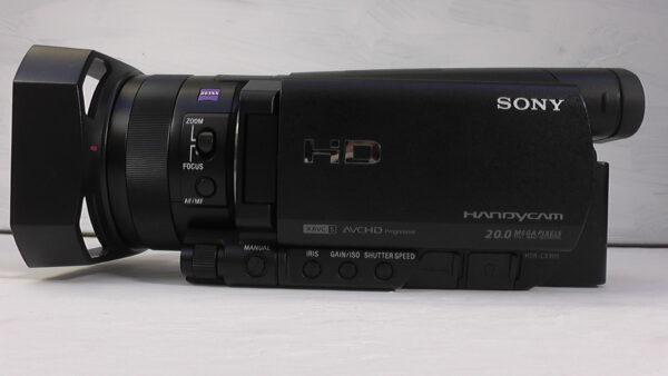 Filmadora sony hdr-cx900 usada para cobertura de notícias e jornalismo: agilidade e qualidade em campo. - Imagem 3
