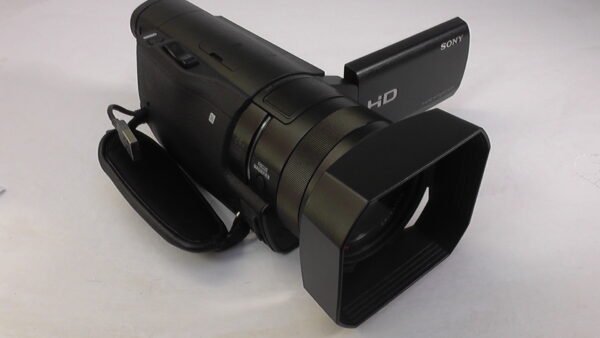 Filmadora sony hdr-cx900 usada para cobertura de notícias e jornalismo: agilidade e qualidade em campo. - Imagem 7