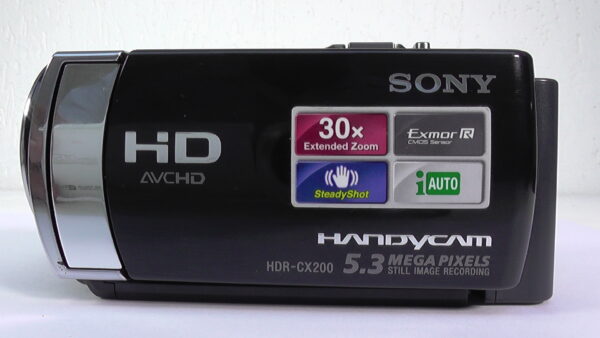 Filmadora sony hdr-cx190 Handycam usada com zoom óptico aproxime-se da ação com clareza total. - Imagem 3