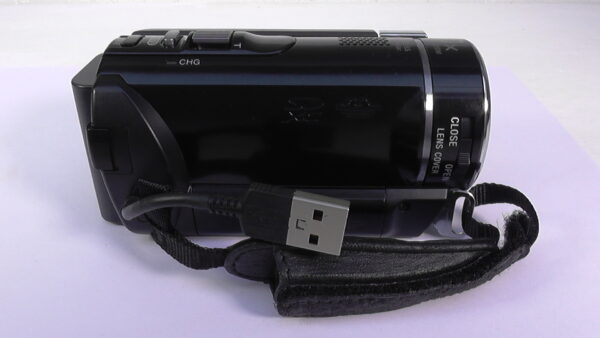Filmadora sony hdr-cx190 Handycam usada com zoom óptico aproxime-se da ação com clareza total. - Imagem 7