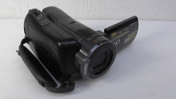 filmadora sony hdr-sr11 usada com o zoom da categoria para não perder nenhum detalhe, filma no escuro total - Imagem 5