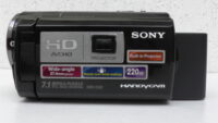 Filmadora sony hdr-pj50 para vlogs de viagem leve, com ótima estabilização e bateria de longa duração.