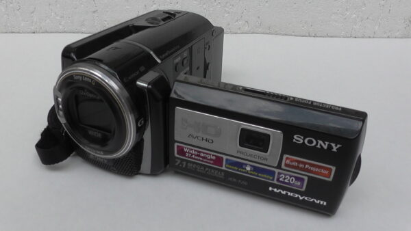 Filmadora sony hdr-pj50 para vlogs de viagem leve, com ótima estabilização e bateria de longa duração. - Imagem 4