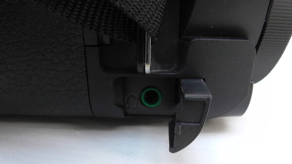 Filmadora Sony FDR-AX53 4K suas filmagens e fotosa para criadores de conteúdo que precisam  qualidade - Imagem 7