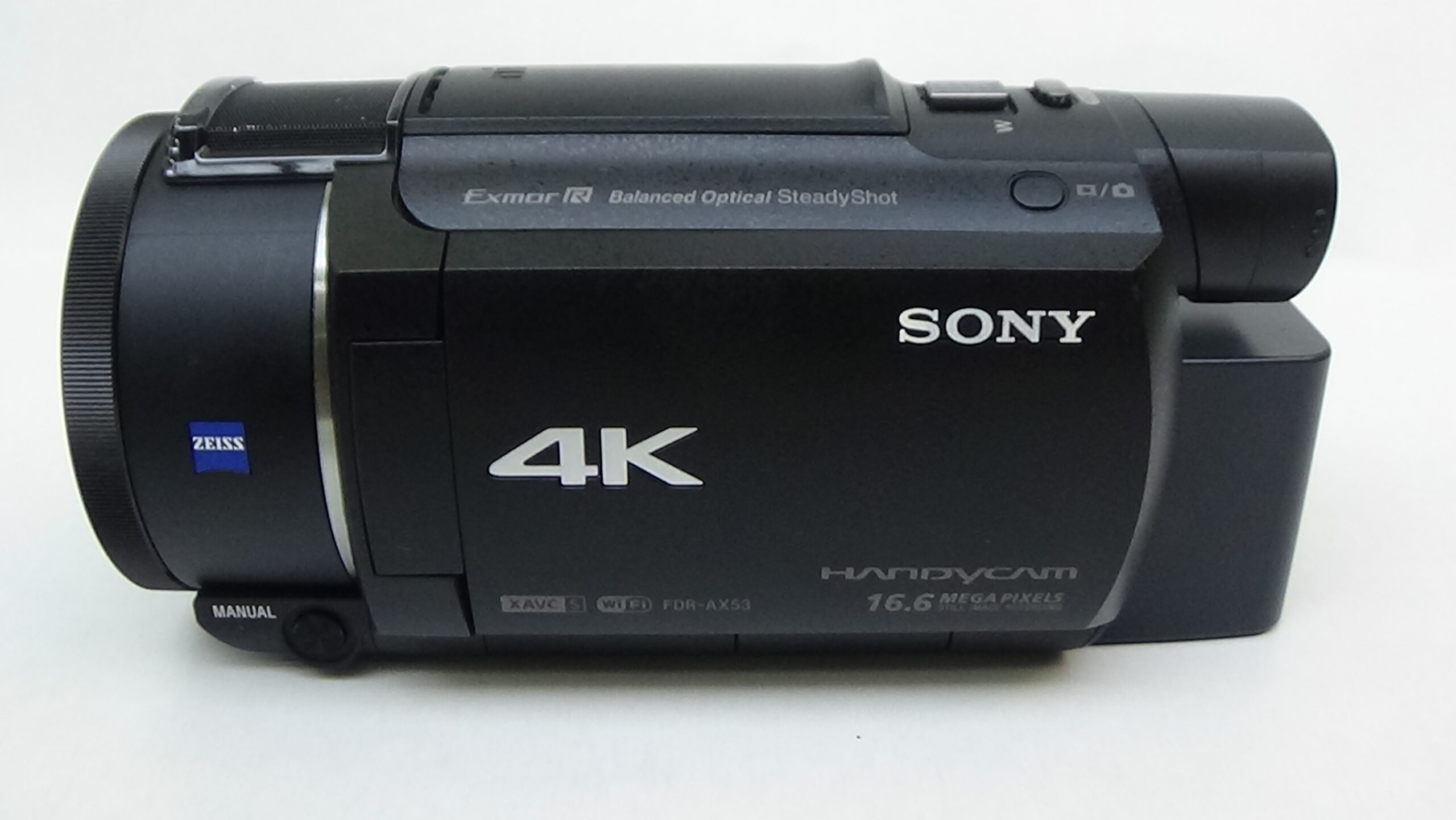 Filmadora sony fdr-fx53 4k para vídeos de bastidores (making of) de produções maiores,  discreta. - Imagem 5