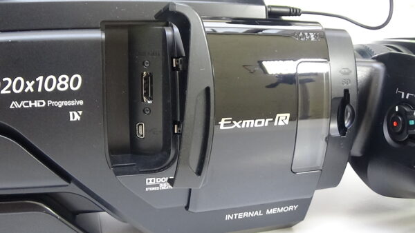 Filmadora sony hxr-mc2500 para gravar tutoriais de maquiagem com alta fidelidade de cores - Imagem 6