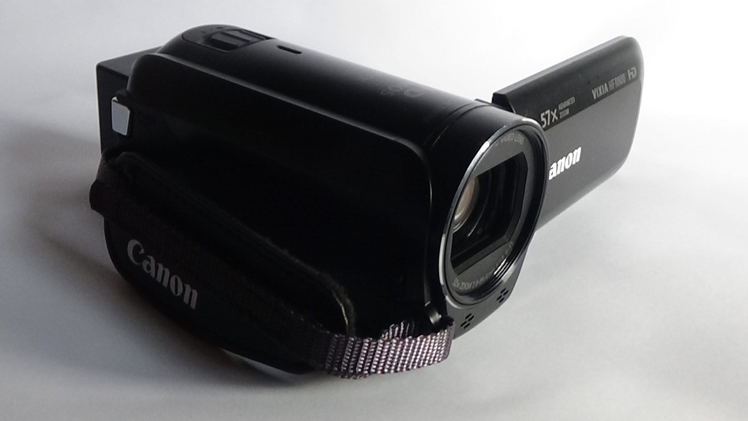 Filmadora canon hf-r800 para vídeos de unboxing e reviews de produtos, com excelente foco hdmi limpa - Imagem 7