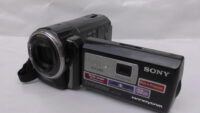 Filmadora sony hdr-pj30 gravações em alta definição com estilo. um clássico para entusiastas.
