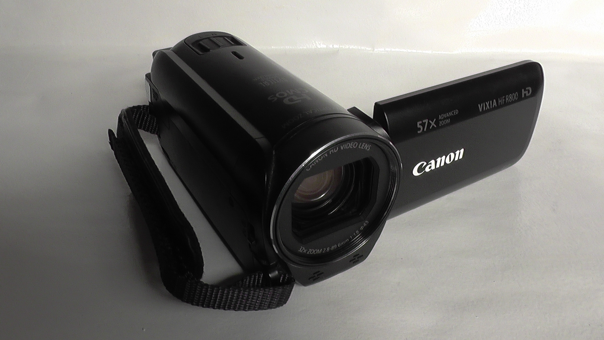 filmadora canon hf-r800 fidelidade de cor e durabilidade. uma marca de confiança no mercado. - Imagem 6