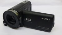 filmadora sony hdr-cx430 compacta e eficiente para seus projetos. tecnologia provada ao seu alcance.