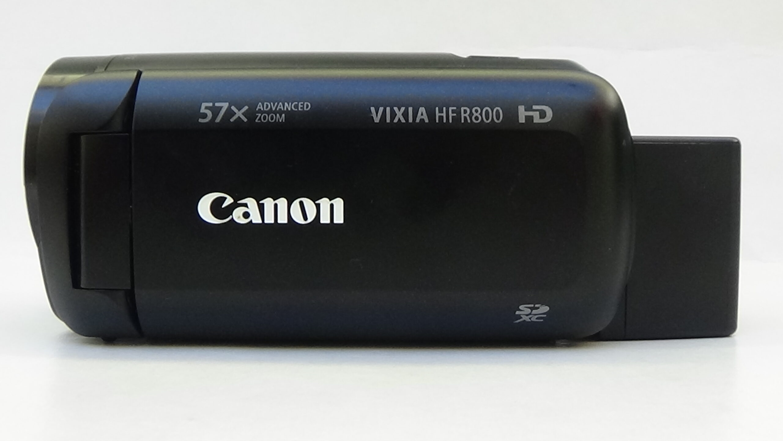 Filmadora canon hf-r800 com bateria de alta capacidade inclusa para começar a gravar boa e barata - Imagem 2
