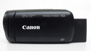 filmadora canon hf-r800 Full HD com o melhor desempenho em baixa luminosidade na sua faixa de preço.