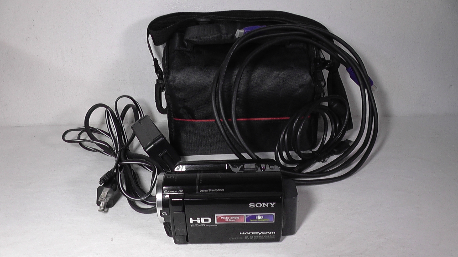 Filmadora sony hdr-xr260 e Câmera de vídeo usada para vídeos de culinária: capture detalhes deliciosos. - Imagem 4