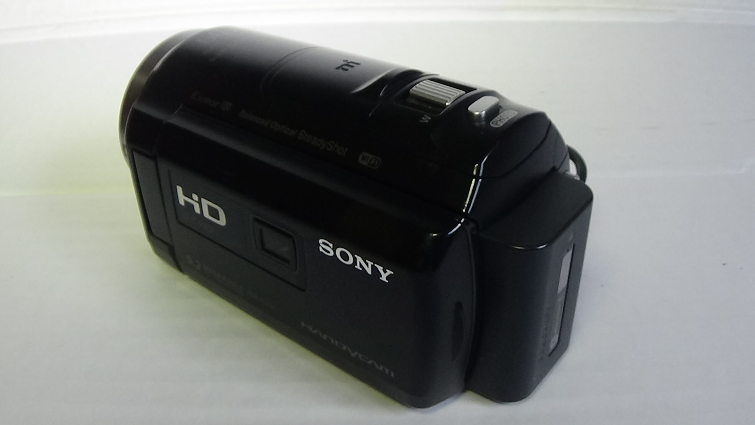 Filmadora Sony hdr-pj540 Compacta, leve e poderosa barata que entrega qualidade para o seu canal - Imagem 2